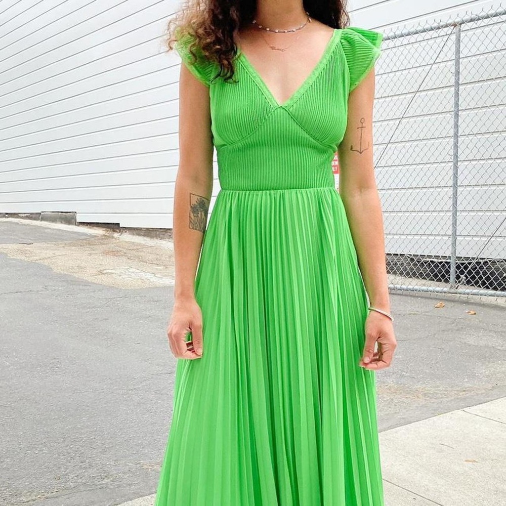 Beautiful green special occasion dress